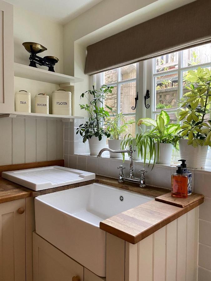 Charming Cottage In The Heart Of Sherborne Sherborne  Exterior foto